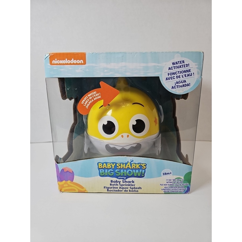 Baby Shark BIG SHOW BATH SPRINKLER WATER ACTIVATED FLOATS & SPRAY WATER